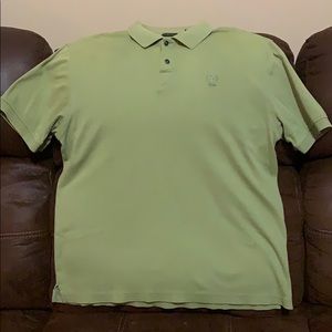 Men’s Short Sleeve Collard Shirt.